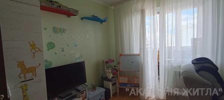 Продам 2-комнатную квартиру