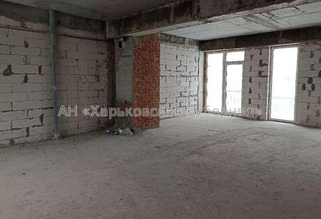 Продам 3-комнатную квартиру в новостройке