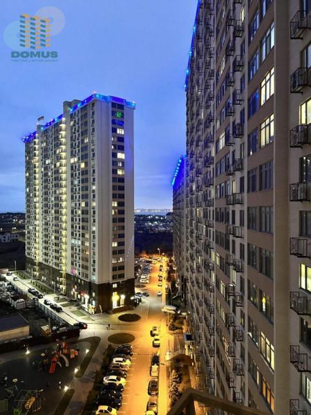 Продам 2-кімнатну квартиру, ЖК «Сорок сьома перлина»