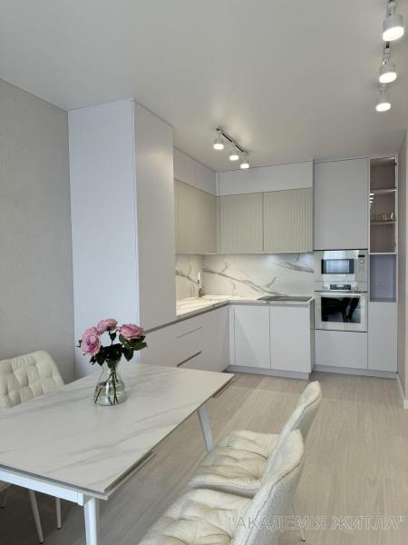 Продам 1-комнатную квартиру в новостройке, ЖК Варшавский 3