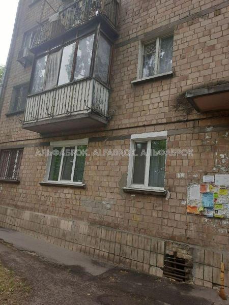 Продам 2-комнатную квартиру