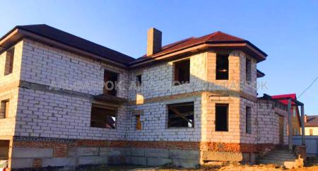Продам 2-поверховий будинок
