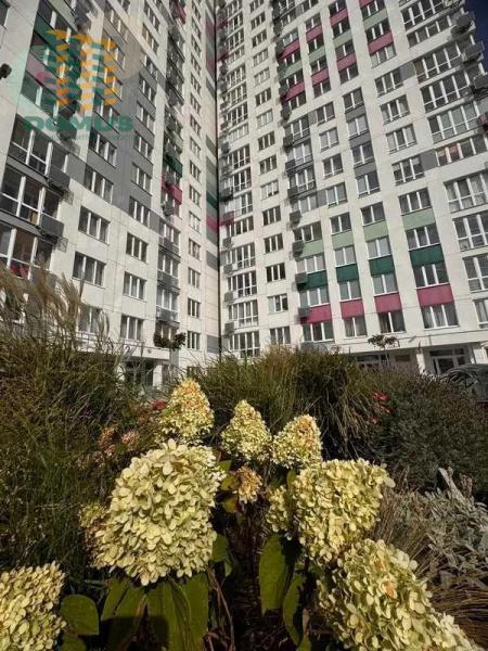 Продам 3-кімнатну квартиру, ЖК «Горизонт»