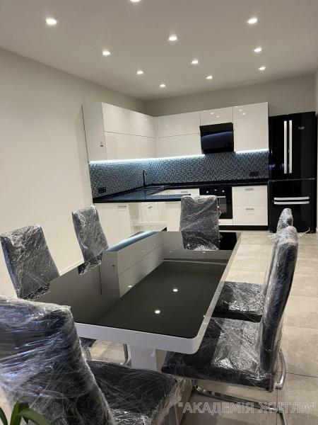 Сдам 3-комнатную квартиру