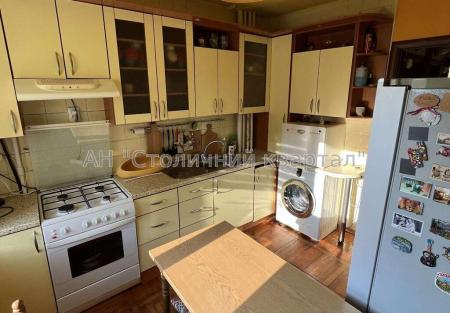 Продам 3-комнатную квартиру
