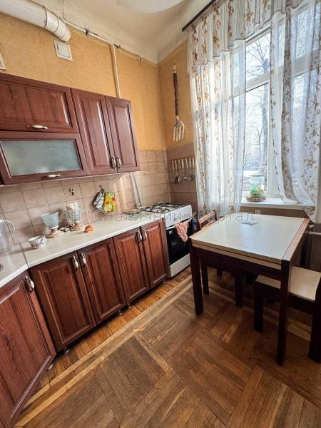 Продам 2-комнатную квартиру