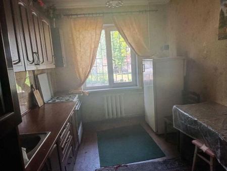 Продам 3-комнатную квартиру