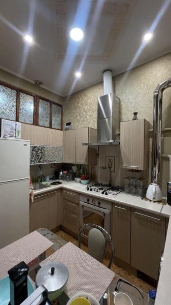 Продам 2-комнатную квартиру