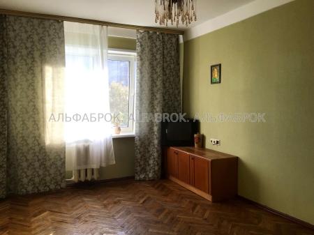 Продам 3-кімнатну квартиру