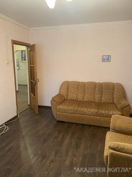 Продам 2-комнатную квартиру