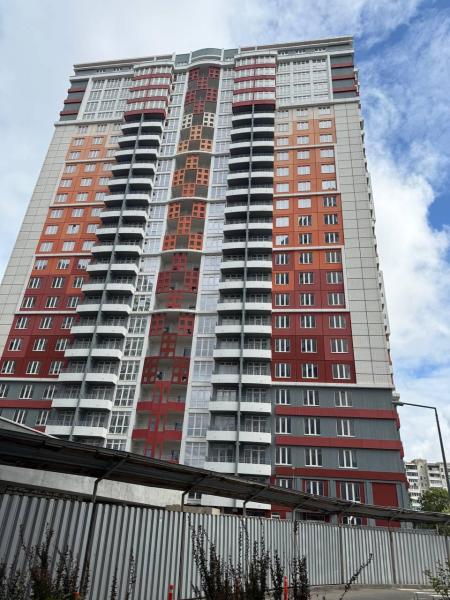 Продам 1-комнатную квартиру в новостройке, ЖК «Четыре сезона»