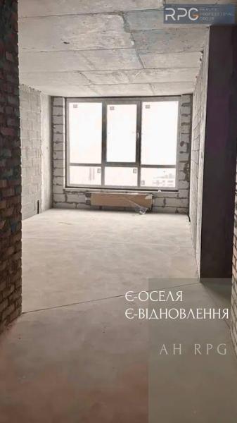 Продам 3-кімнатну квартиру, ЖК Варшавський мікрорайон