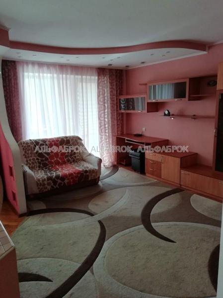 Продам 2-кімнатну квартиру