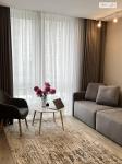 Продам 1-кімнатну квартиру, ЖК Славутич 2.0, 48.90 м², євроремонт