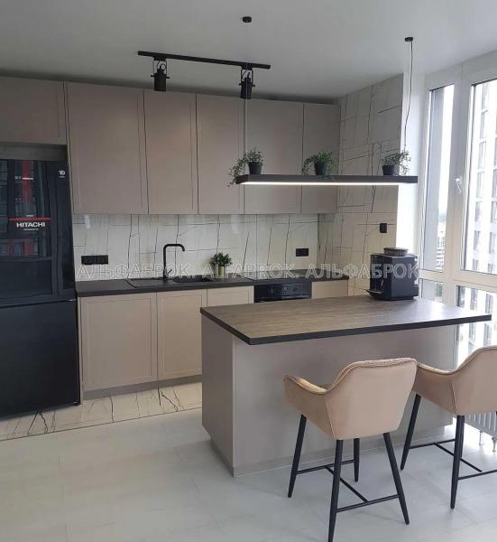 Продам 2-комнатную квартиру, ЖК Варшавский Плюс