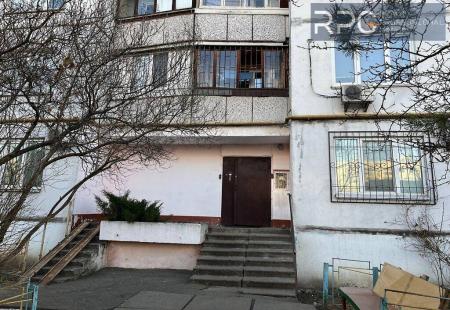 Продам 3-кімнатну квартиру