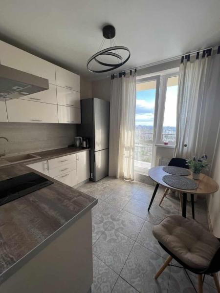 Продам 1-кімнатну квартиру в новобудові