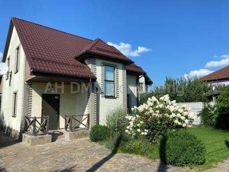 Продам 2-этажный дом