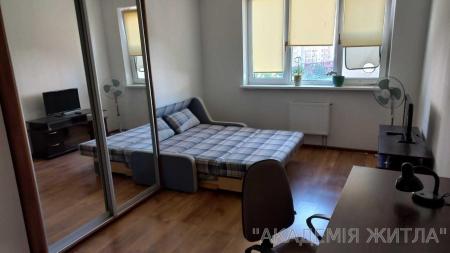 Продам 1-комнатную квартиру в новостройке, ЖК Яскравый