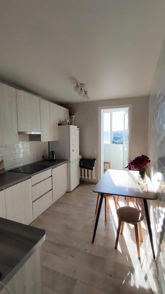 Продам 2-комнатную квартиру