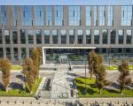 Здам офіс в офісному центрі, 1100 м², без внутрішніх робіт