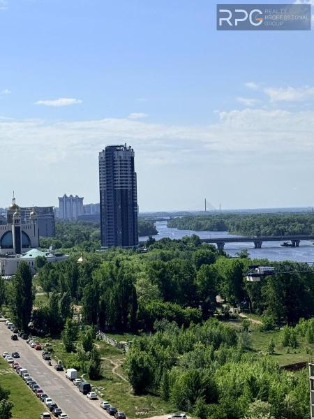 Продам 2-кімнатну квартиру, ЖК&nbsp;Русанівська&nbsp;Гавань
