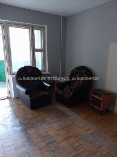 Продам 3-кімнатну квартиру