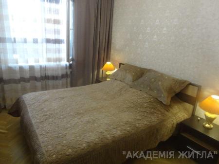 Продам 2-комнатную квартиру