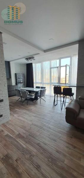 Продам 3-кімнатну квартиру, ЖК «Фаворит»