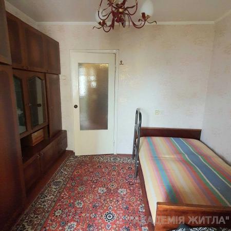 Продам 3-комнатную квартиру