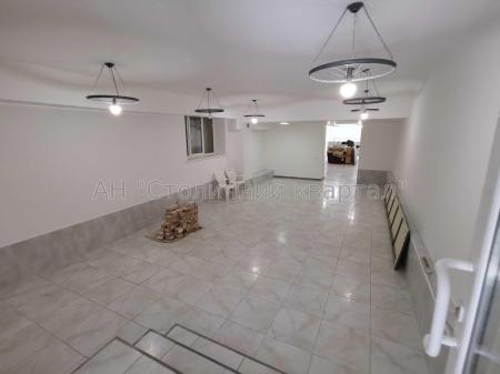 Сдам торговое помещение