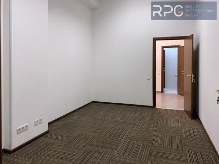 Здам офіс в офісному центрі