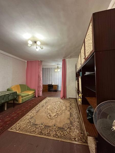 Продам 2-кімнатну квартиру