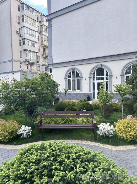 Продам 3-комнатную квартиру в новостройке