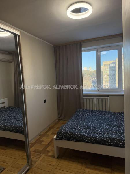 Продам 1-кімнатну квартиру