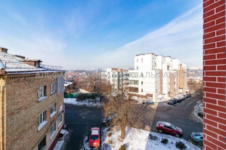 Продам 2-кімнатну квартиру