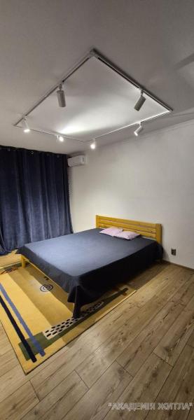 Продам 3-комнатную квартиру