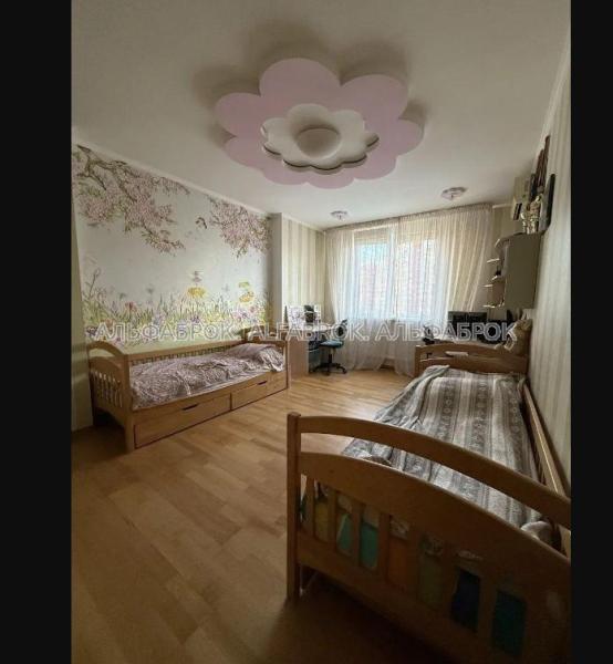 Продам 3-кімнатну квартиру, ЖК «Ліко-Град» 3-ий м-н»