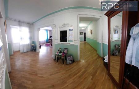 Продам 3-кімнатну квартиру