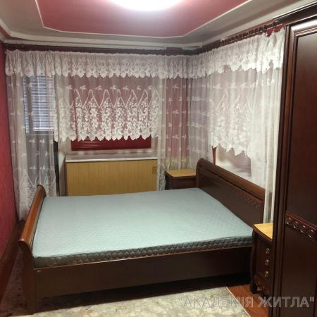 Сдам 3-комнатную квартиру
