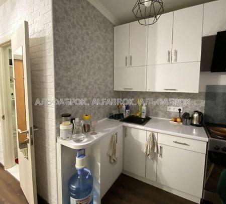 Продам 1-комнатную квартиру