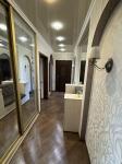 Продам 4-комнатную квартиру, 64.70 м², евроремонт