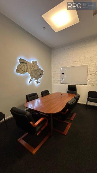 Продам приміщення вільного призначення