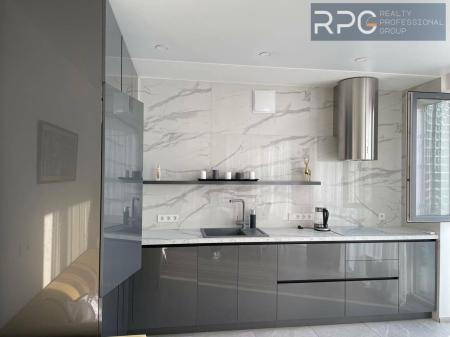 Продам 3-кімнатну квартиру, ЖК Зарічний