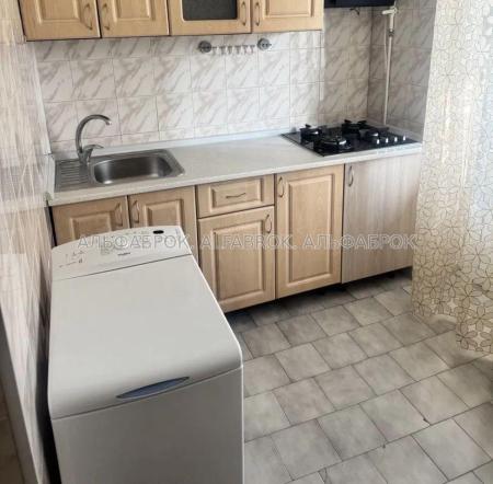 Продам 1-комнатную квартиру