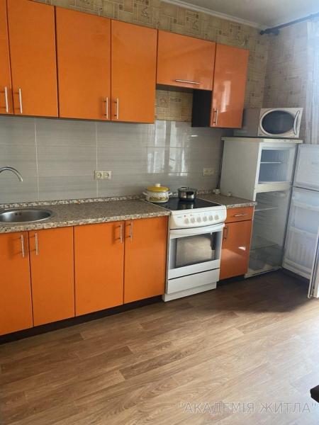 Продам 1-комнатную квартиру в новостройке