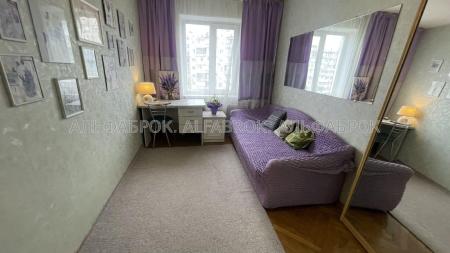 Продам 3-кімнатну квартиру