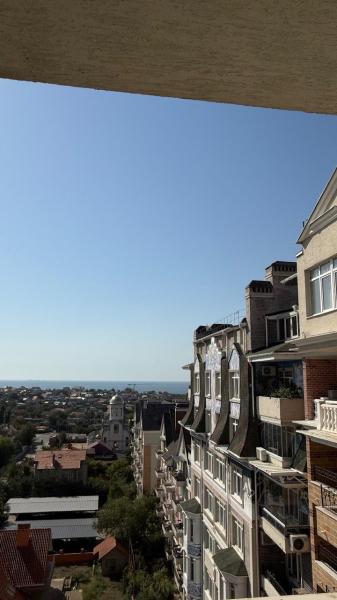 Продам 3-кімнатну квартиру
