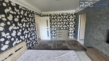 Продам 2-кімнатну квартиру