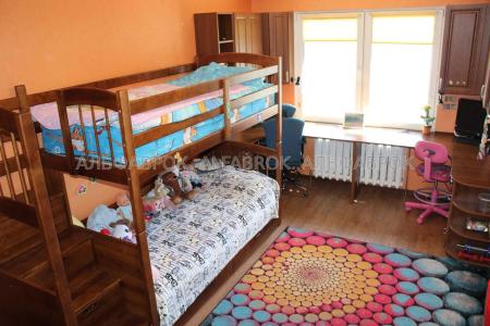 Продам 3-кімнатну квартиру